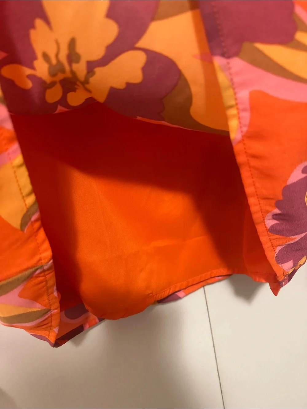 NWT Bright Orange Floral Ruffle-Neck Blouse - Picture 4 of 5